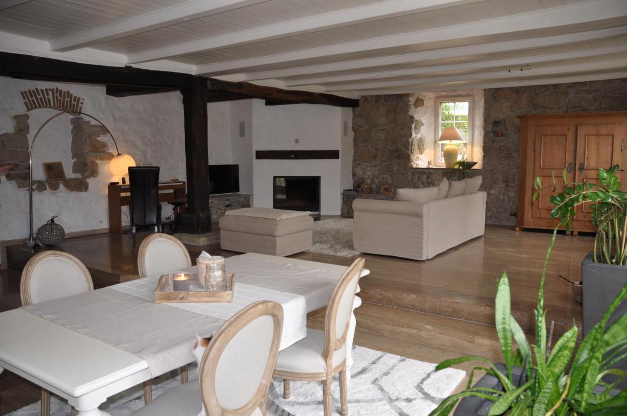 Maison De Charme "Le Moulin D'Hagenthal" - Chambre Romantique Apartment Ngoại thất bức ảnh
